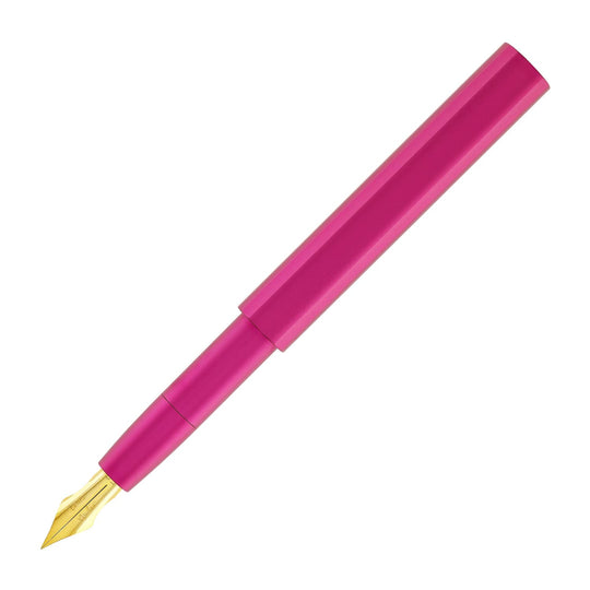 Tom's Studio Pocket Fountain Pen V2 in Mulberry