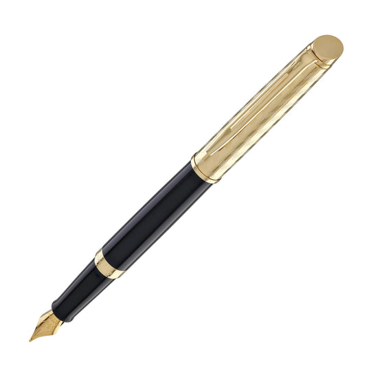 Waterman Hémisphère Fountain Pen in Opera with Gold Trim - Medium Point