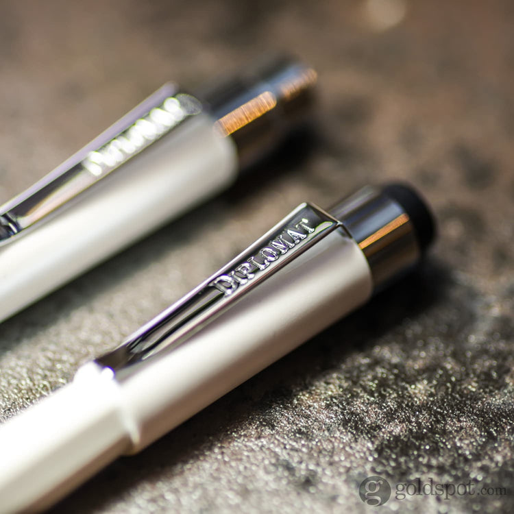 Diplomat Magnum Fountain Pen in Pearl White Fountain Pen
