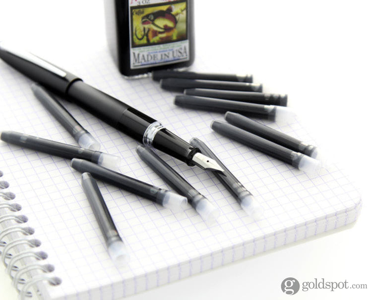 Gift Set with a Fountain Pen Bottled Ink Notebook & Ink Cartridge Gift Set