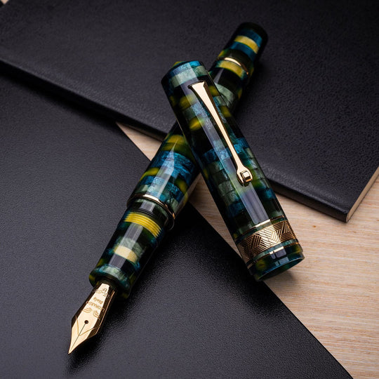 Leonardo Mosaico Fountain Pen in Baobab