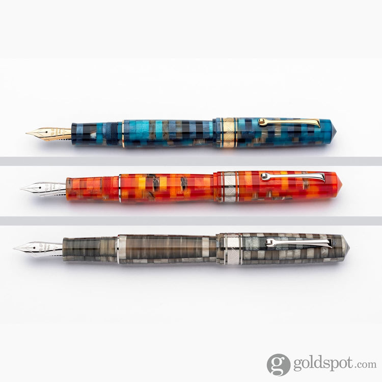 Leonardo Mosaico Fountain Pen in Hawaii 14kt Gold Nib Fountain Pen