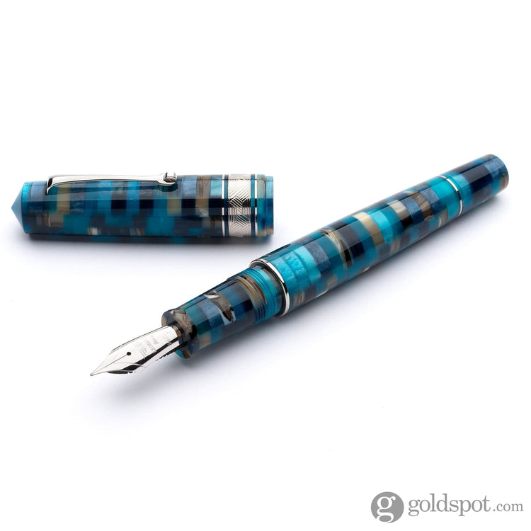 Leonardo Mosaico Fountain Pen in Hawaii 14kt Gold Nib Fountain Pen
