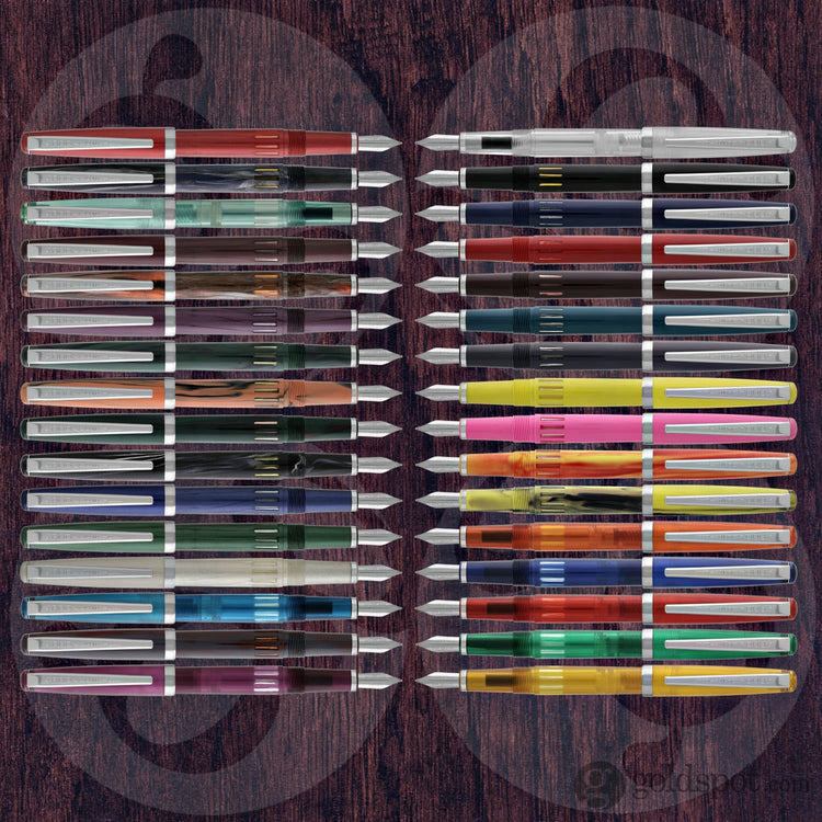 Noodlers Ink Fountain Pen in Gray Fox - Flex Nib Fountain Pen