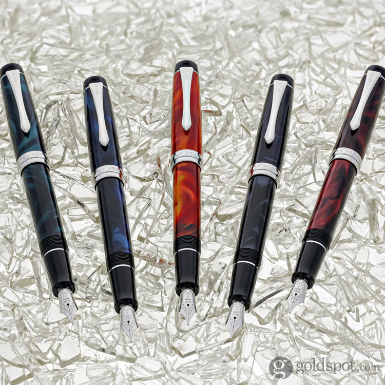 Pilot Custom Heritage SE Fountain Pen in Marble Green with Silver Trim - 14kt Gold Fountain Pen