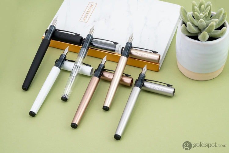 Pilot Explorer Fountain Pen in White Fountain Pen