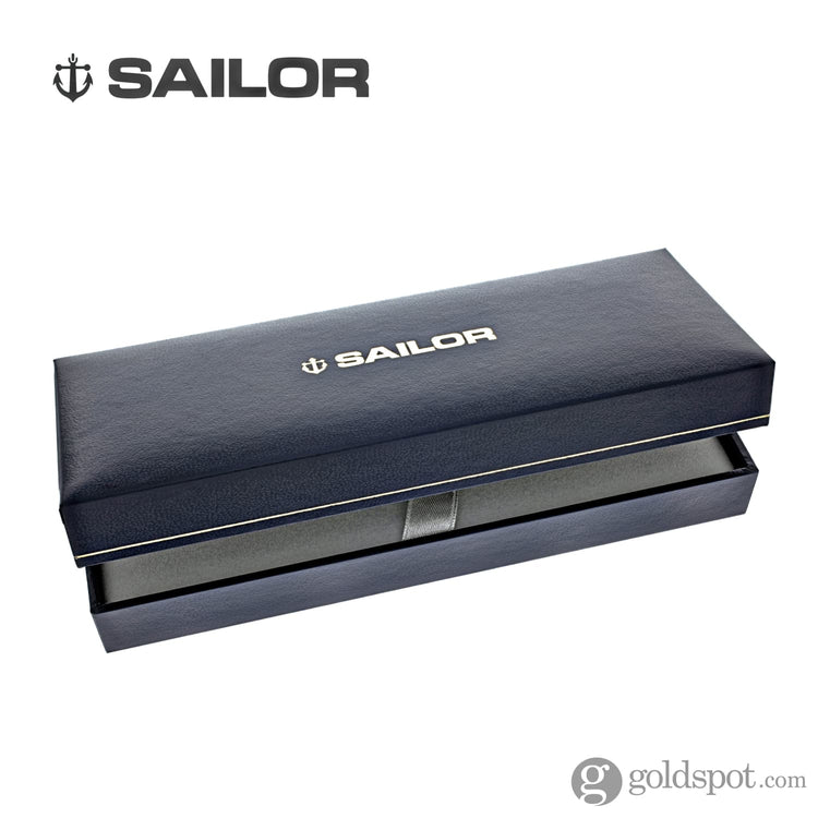 Sailor Pro Gear Regular Fountain Pen in Lucky Charm Green - 21kt Gold Nib Fountain Pen